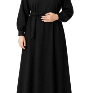 عباءة كلاسيكية سوداء أنيقة – لمسة راقية لكل يوم